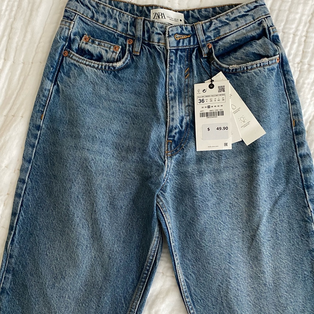 ZARA HIGH RISE JEANS SIZE 36 (4) NWT!